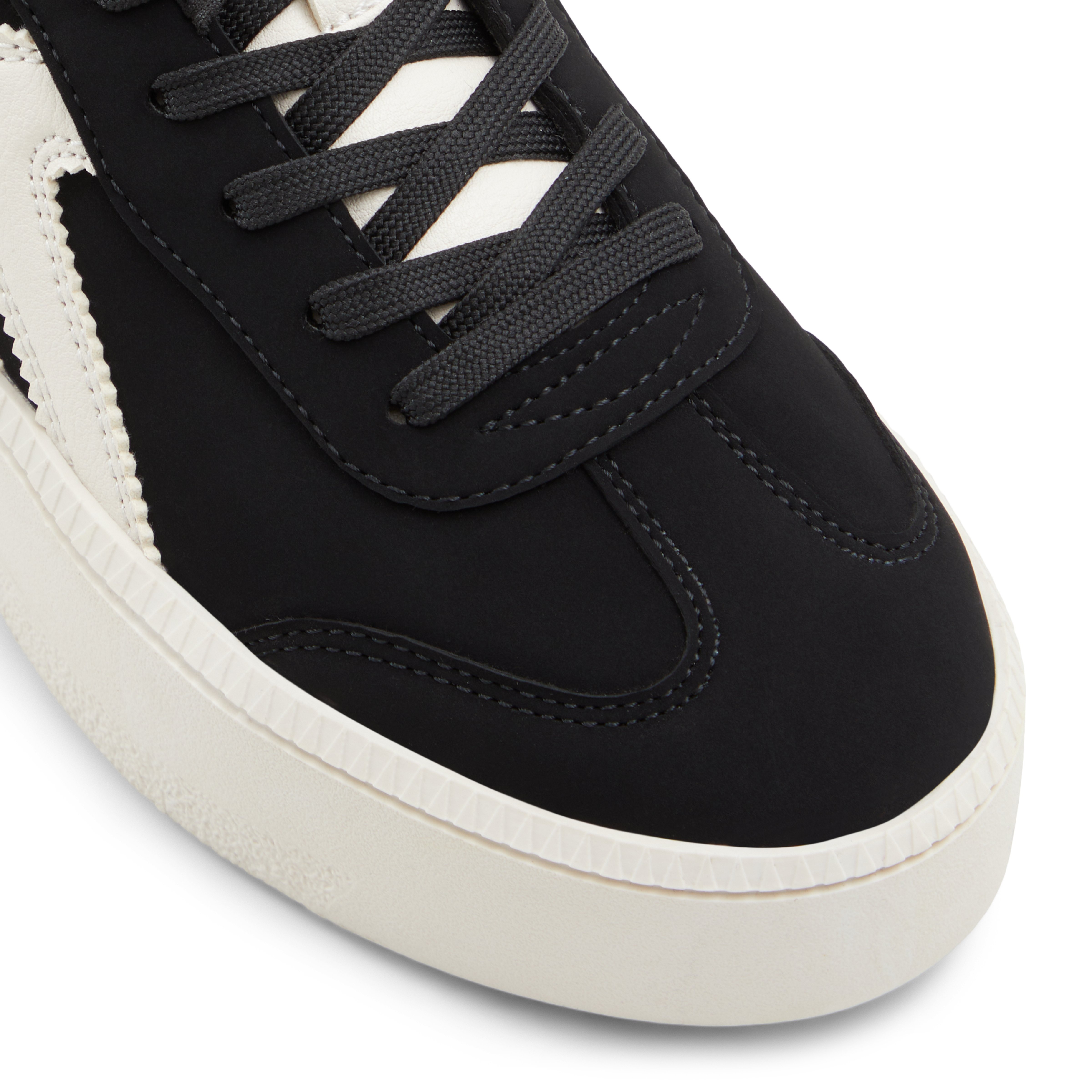 Alixe Black Women's Retro Sneakers