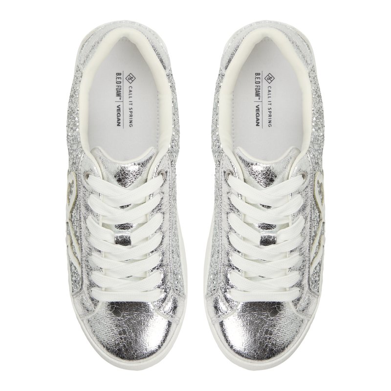 スタッズ☆メタリック【Call It Spring】Annik スニーカー Annik Silver Women's Lace Up Sneakers | Call It Spring Canada