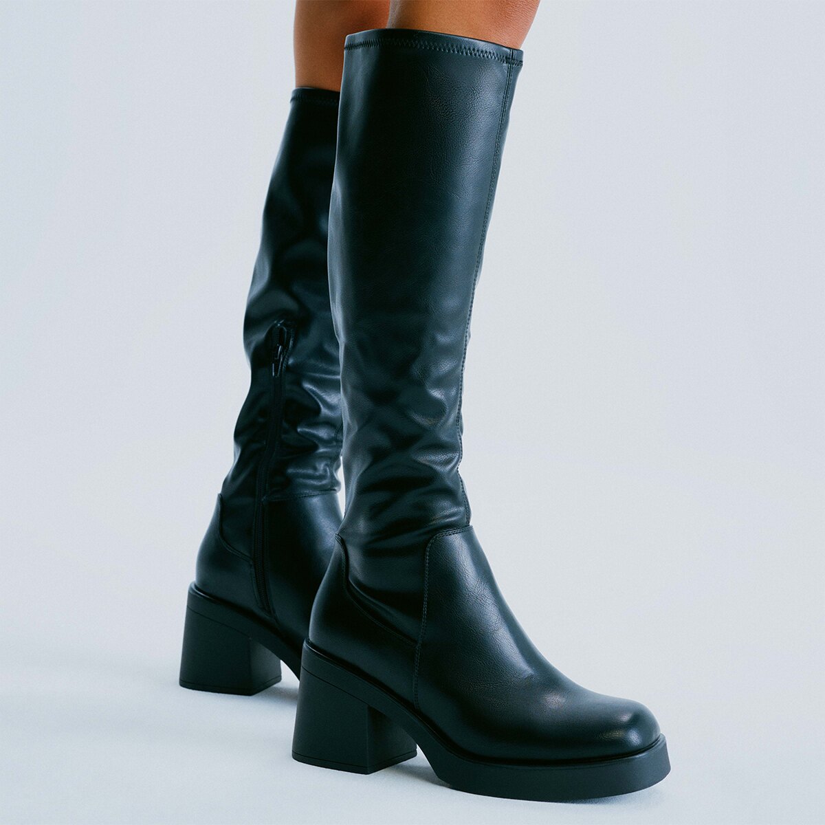 Britnay Black Women's Knee-high Boots | Call It Spring Canada