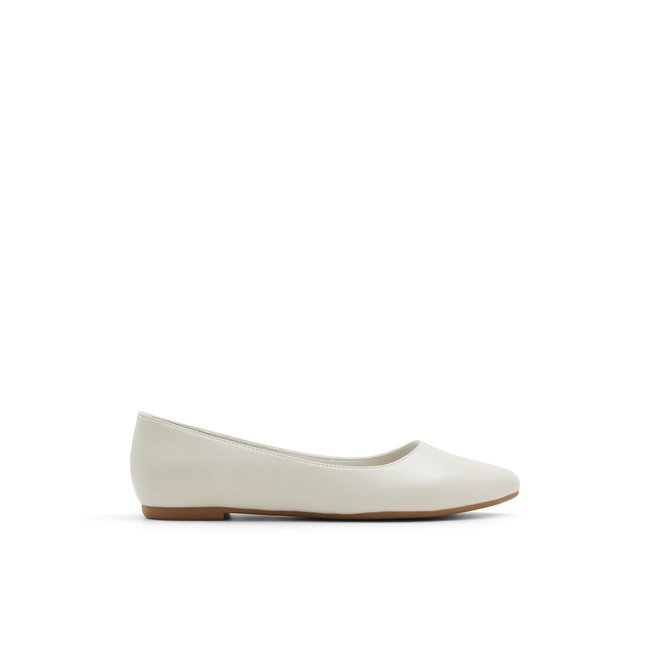 Vegan Flats for Women | Call It Spring Canada