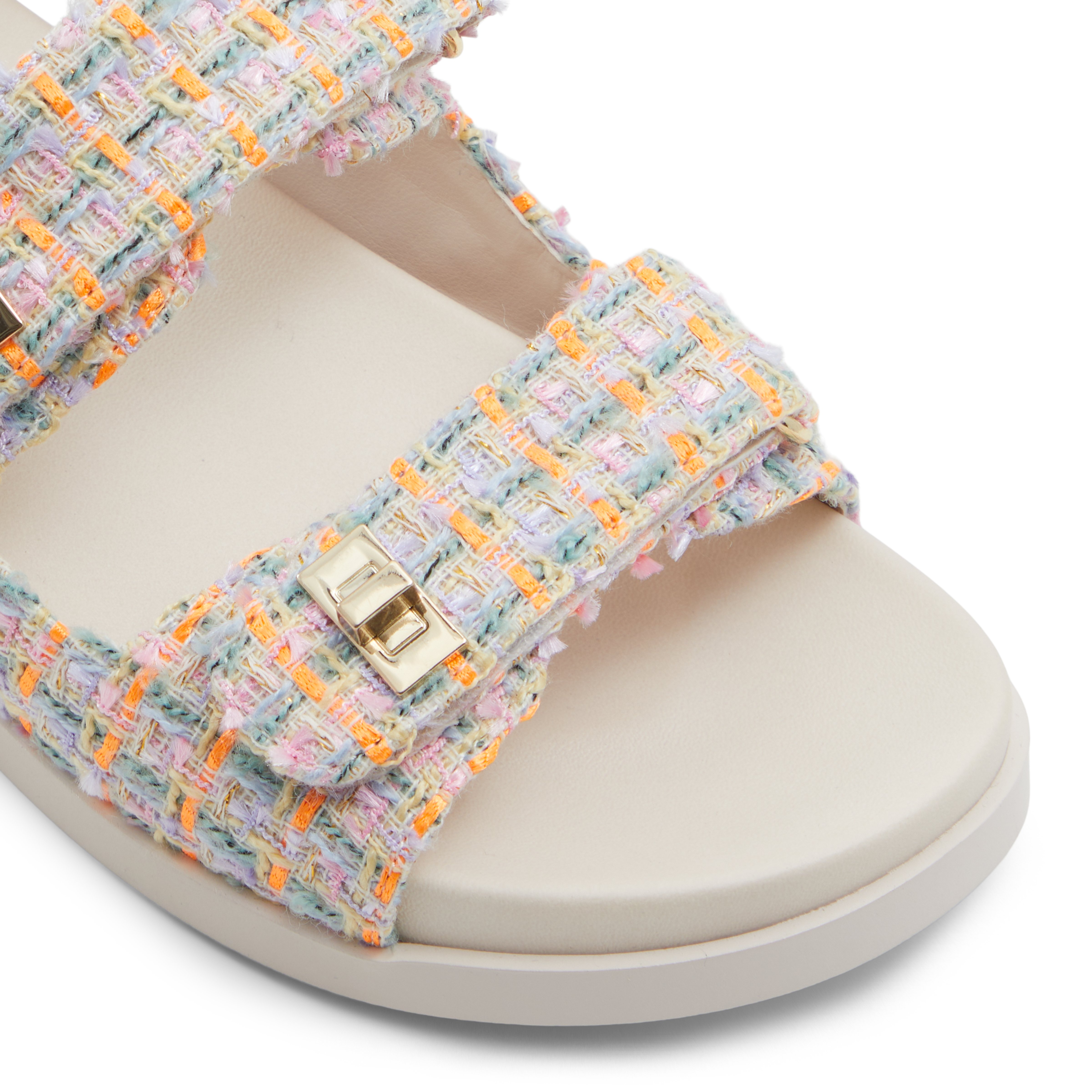 Chantel Puffy chunky Flat sandals