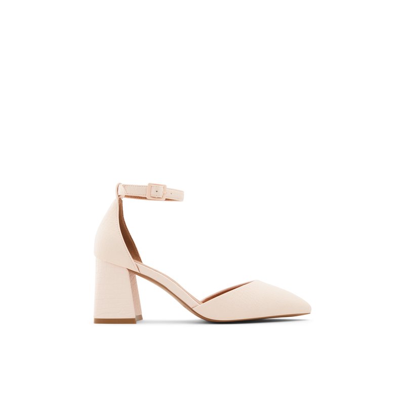 block heels call it spring