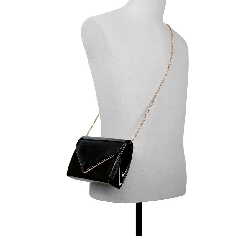 2WAY☆メタリック・クラッチバッグ【Call It Spring】Qweenbee Qweenbee Black Women's Clutches | Call It Spring Canada
