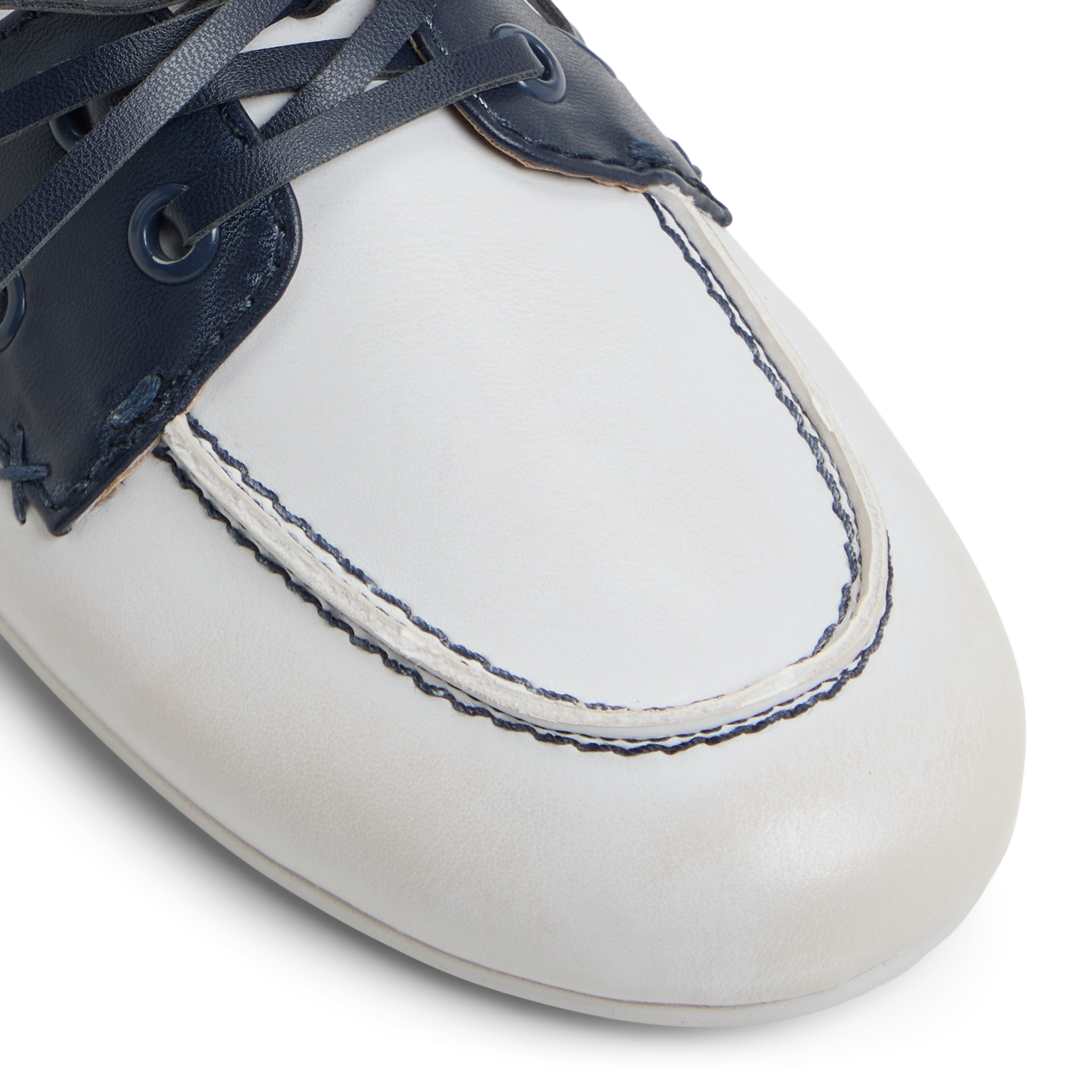 Shelly White/Navy Women's Loafers