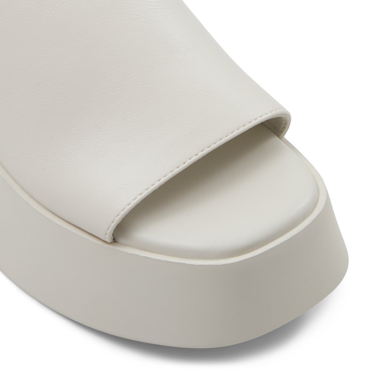 Venise Other White Women's Wedges | Call It Spring Canada