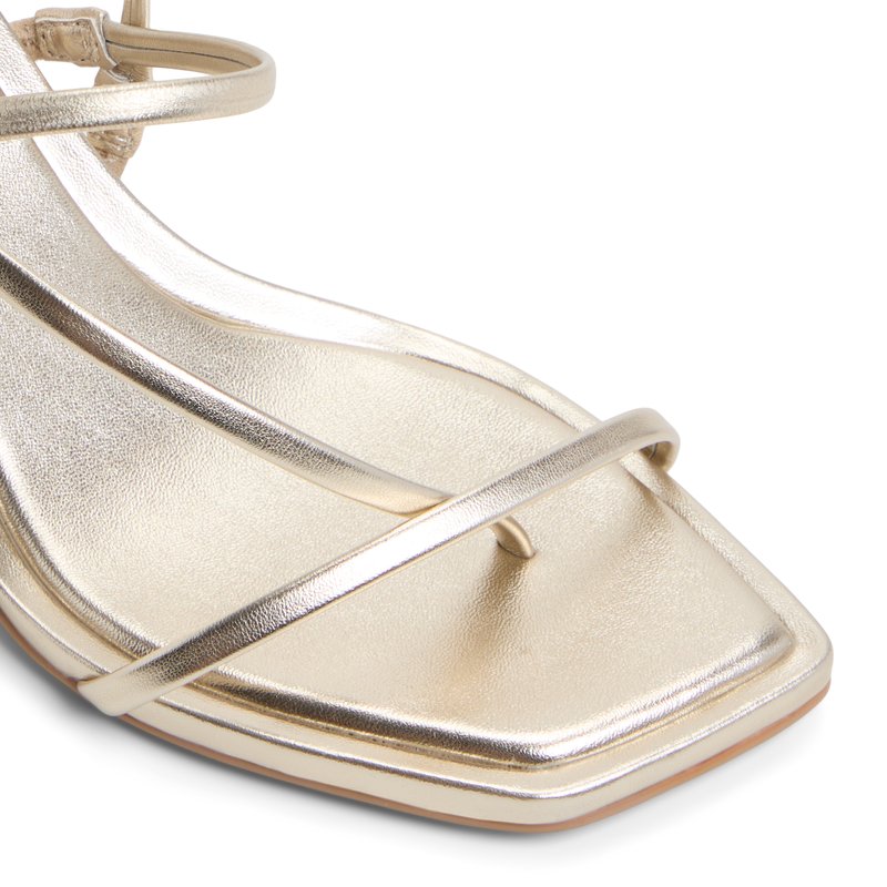 Zorra Gold Women's Low-mid Heels | Call It Spring Canada